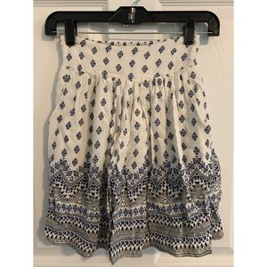 Bohemian skirt with pockets!